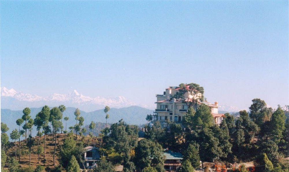 Welcomheritage Windsor Lodge Ranikhet Exterior photo