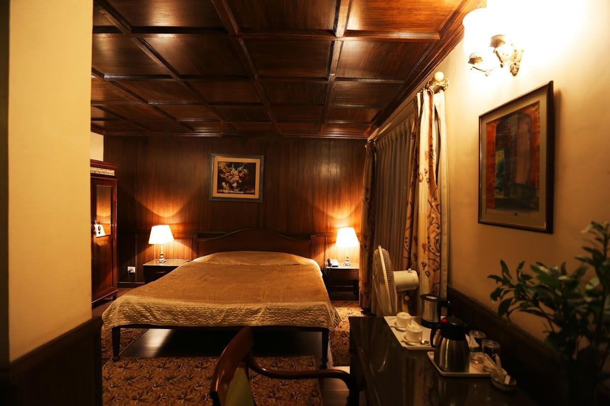 Welcomheritage Windsor Lodge Ranikhet Exterior photo
